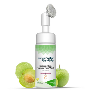 B1G1 Kakadu Plum Foaming face Wash with Vitamin C